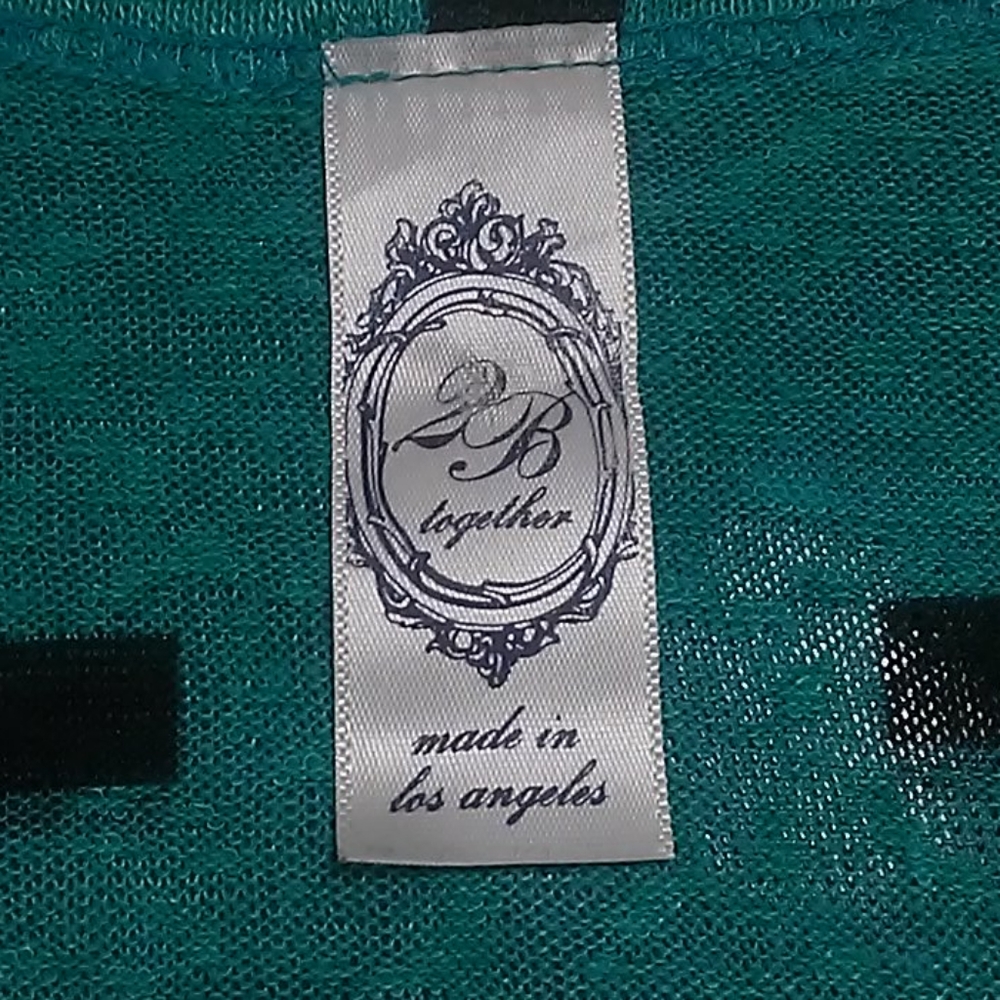 Shirt - Picture 3 of 3